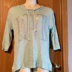 Nwt hooded love shirt.